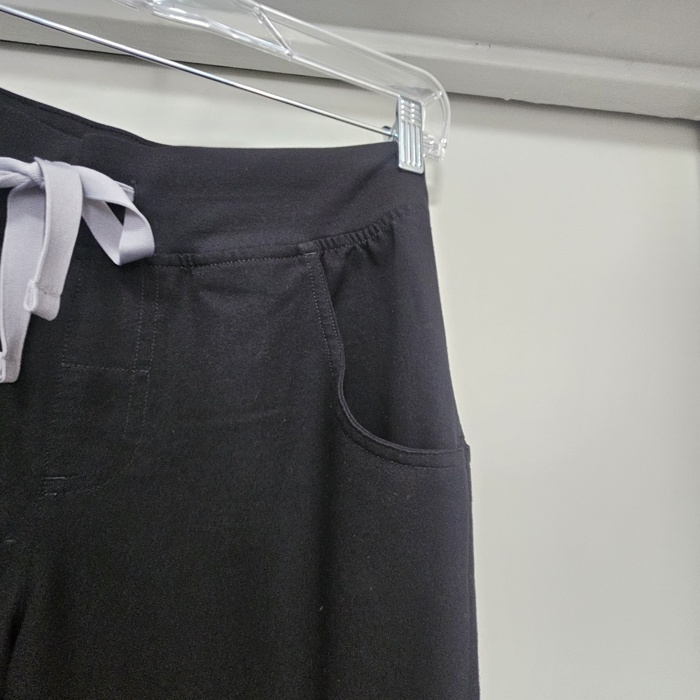 Kade Cargo Scrub Pants - Picture 6 of 16